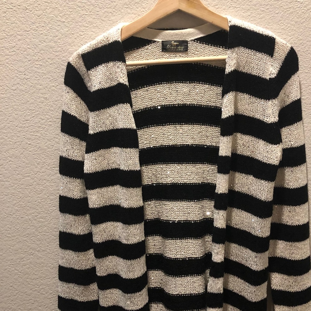 Black and White Strip Cardigan size M